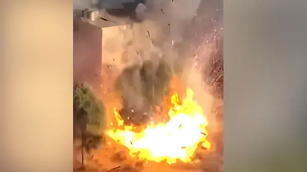 Mitten im Wohngebiet! XXL-Explosion löst fatale Kettenreaktion aus