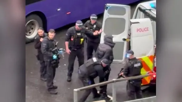 20 Verletzte nach Flughafen-Attacke - weil Täter Koffer klauen wollten!