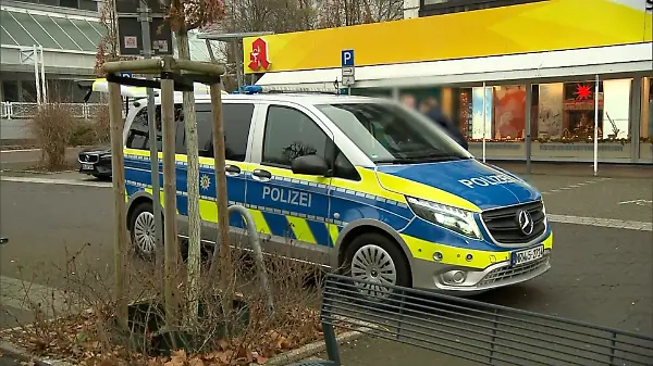 Messerangriff auf Mutter und ihre vier Kinder – bis zu 20 Schnittverletzungen!