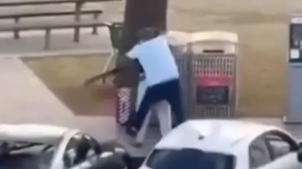 Held von Sydney! Passant riskiert sein Leben und stoppt Attentäter