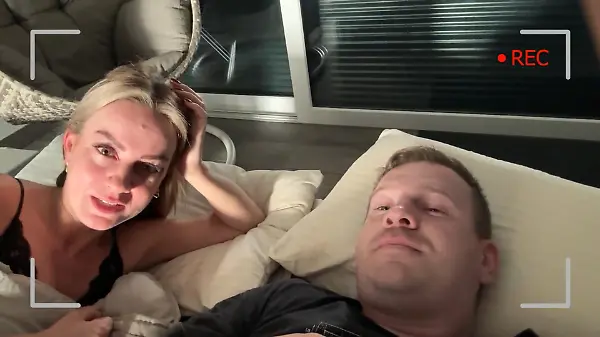 Je kleiner das Bett, desto besser läuft die Ehe – stimmt das?