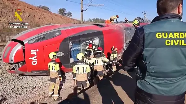 Zugunglück in Spanien gibt weiterhin Rätsel auf