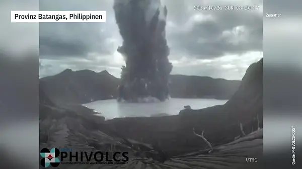 Philippinen: Zeitraffer zeigt heftigen Ausbruch des Vulkans "Taal"
